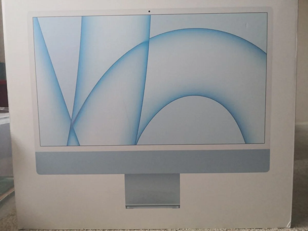 iMac Online Listing Photo of Box